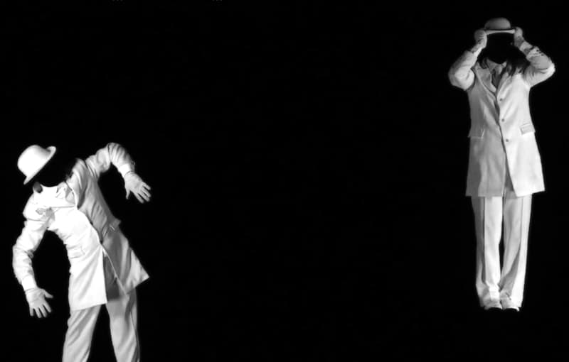 Black Light Theatre